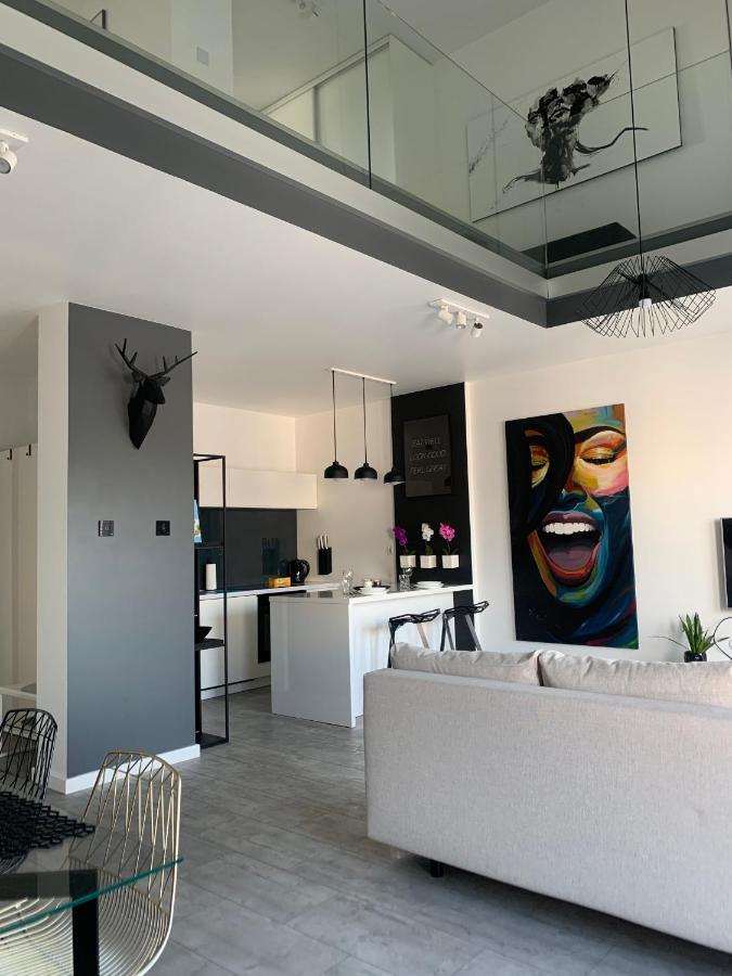 Ekskluzywny Penthouse Z Ogrodem W Centrum Lodzi Exteriér fotografie