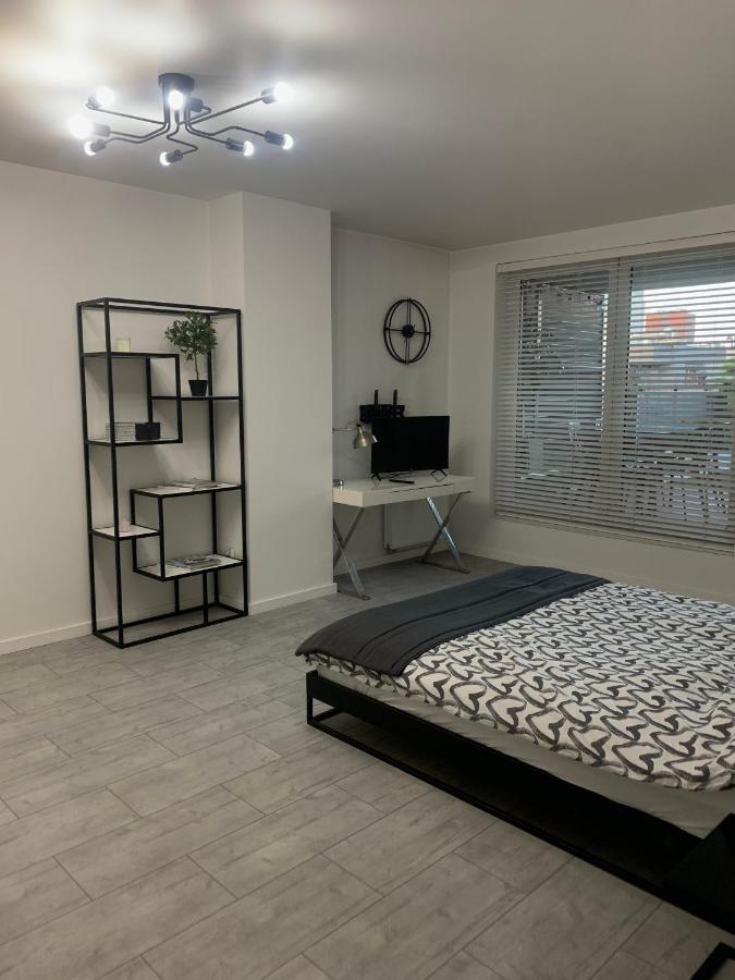 Ekskluzywny Penthouse Z Ogrodem W Centrum Lodzi Exteriér fotografie